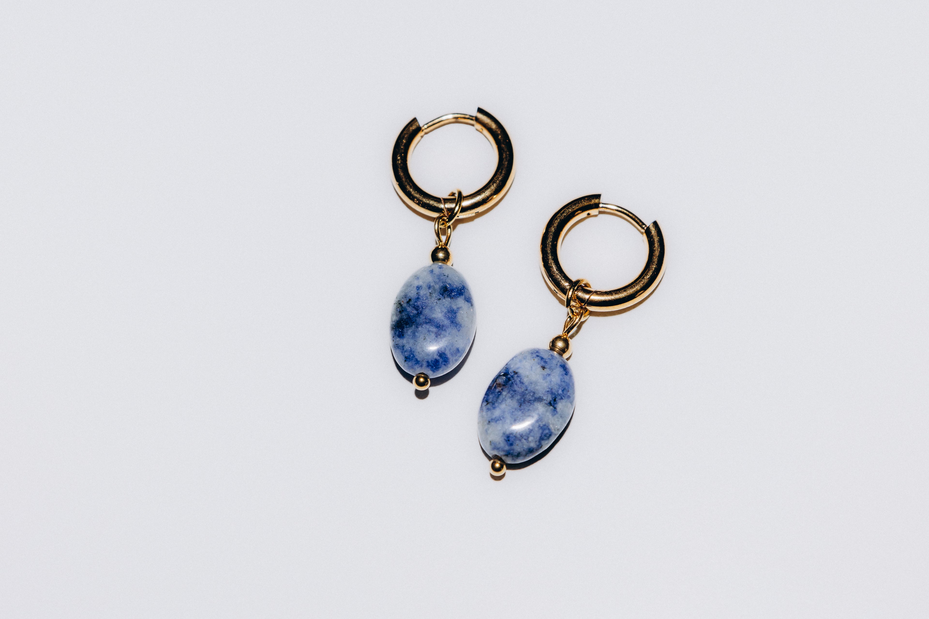 Boucles Lyséa  ( Nuances blanches et bleutées )