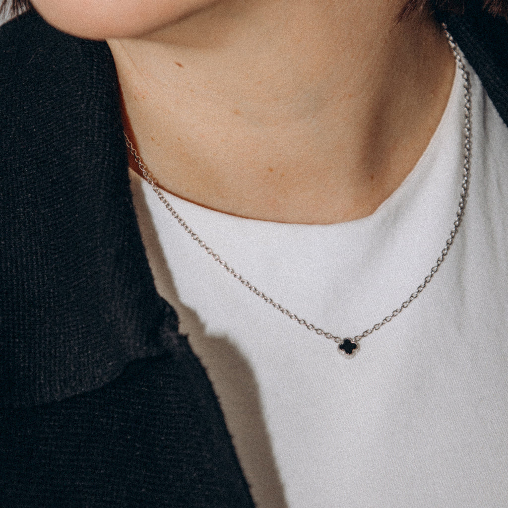 Collier trèfle noir (Argent)